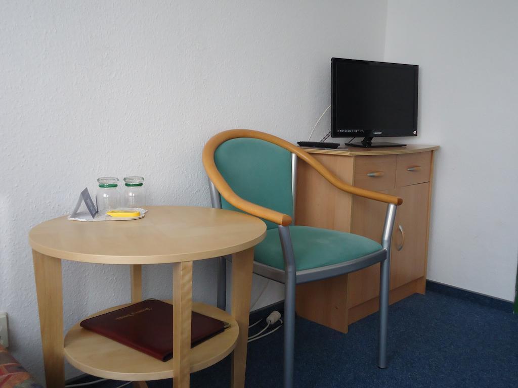 Hotel Central Oberursel Quarto foto