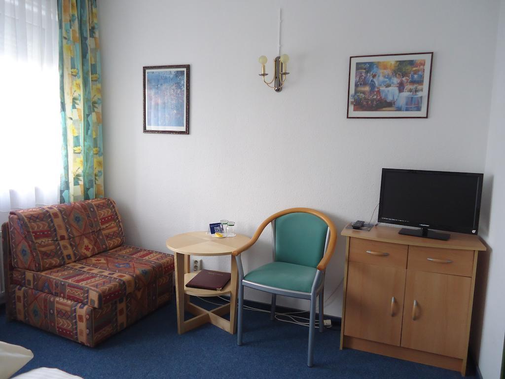 Hotel Central Oberursel Quarto foto